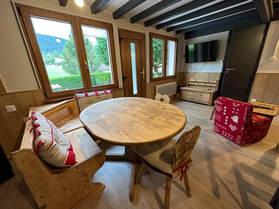Charmant Chalet Le Bouton D'Or Villa Metabief Exterior photo